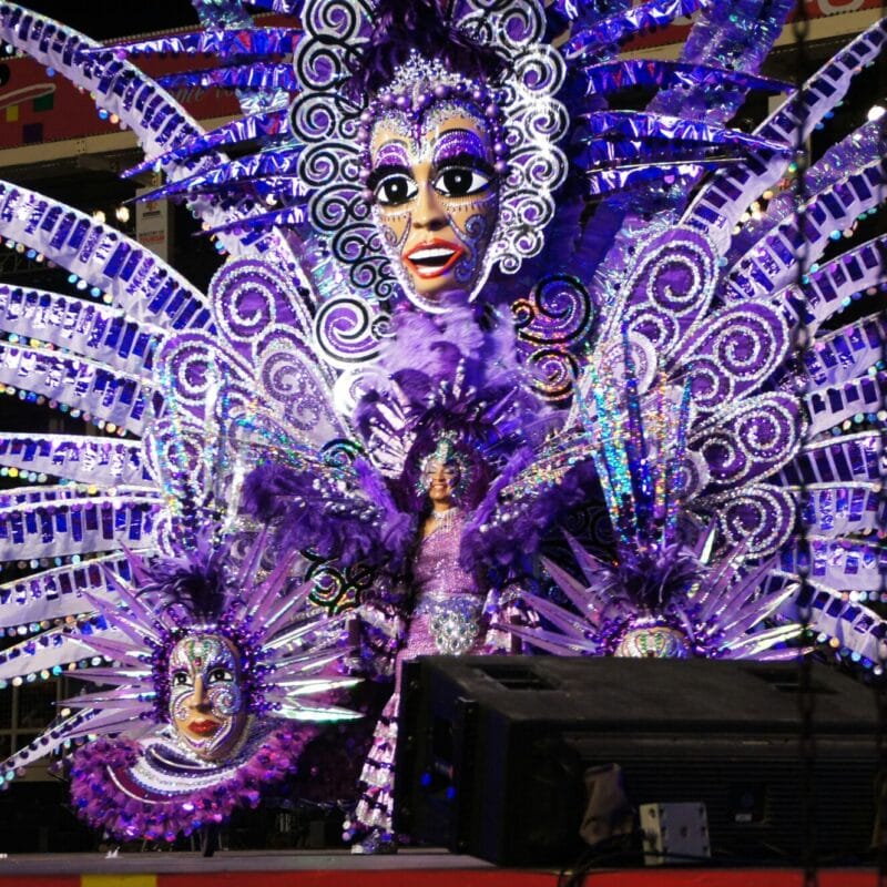 The history of caribbean carnival